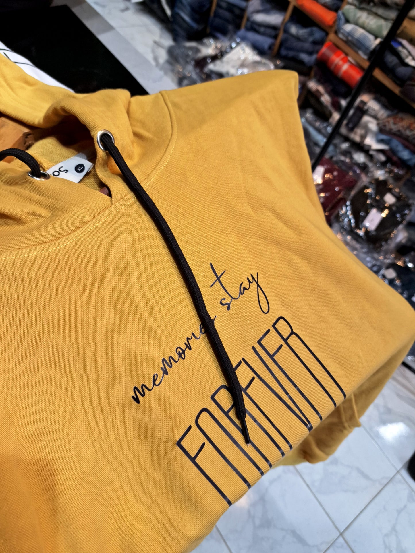 Z1 HOODIES MEMORIES STAY FOREVER PRINT SOLID| FULL SLEEVE