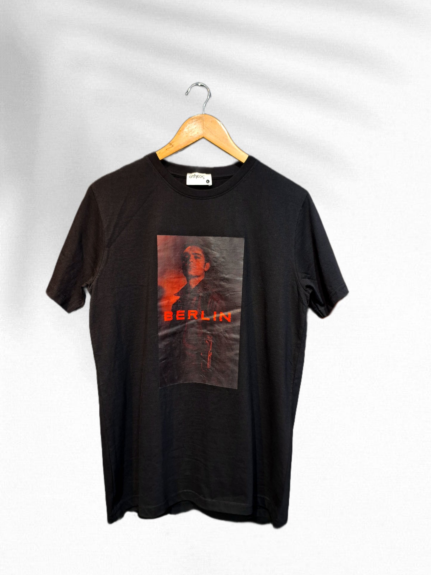 BLACK BERLIN HALF SLEEVE